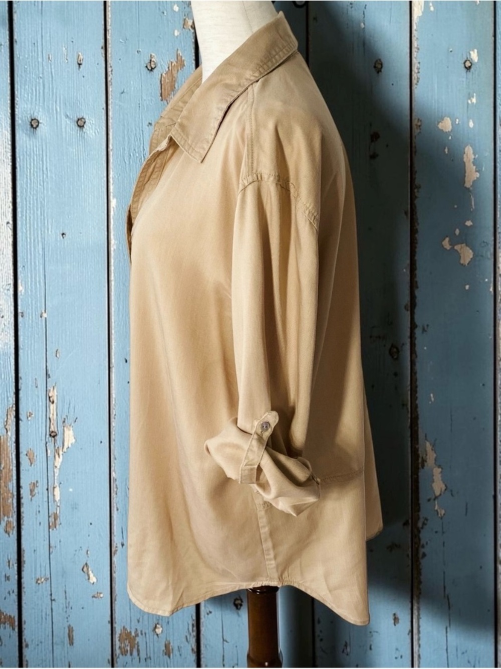 HESTER & ORCHARD Tan Tencel Blouse - Picture 5 of 8